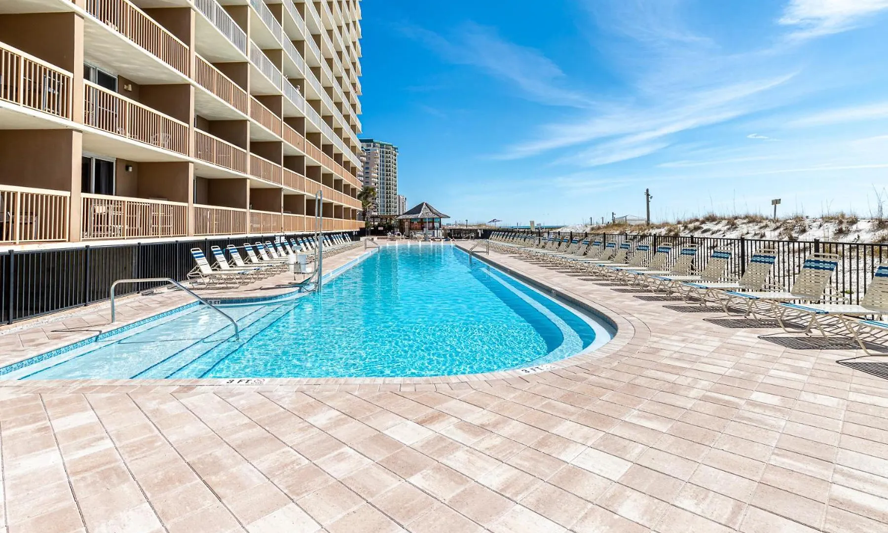 Shoreline Towers 3066- By Holiday Isle Properties Destin Apartment