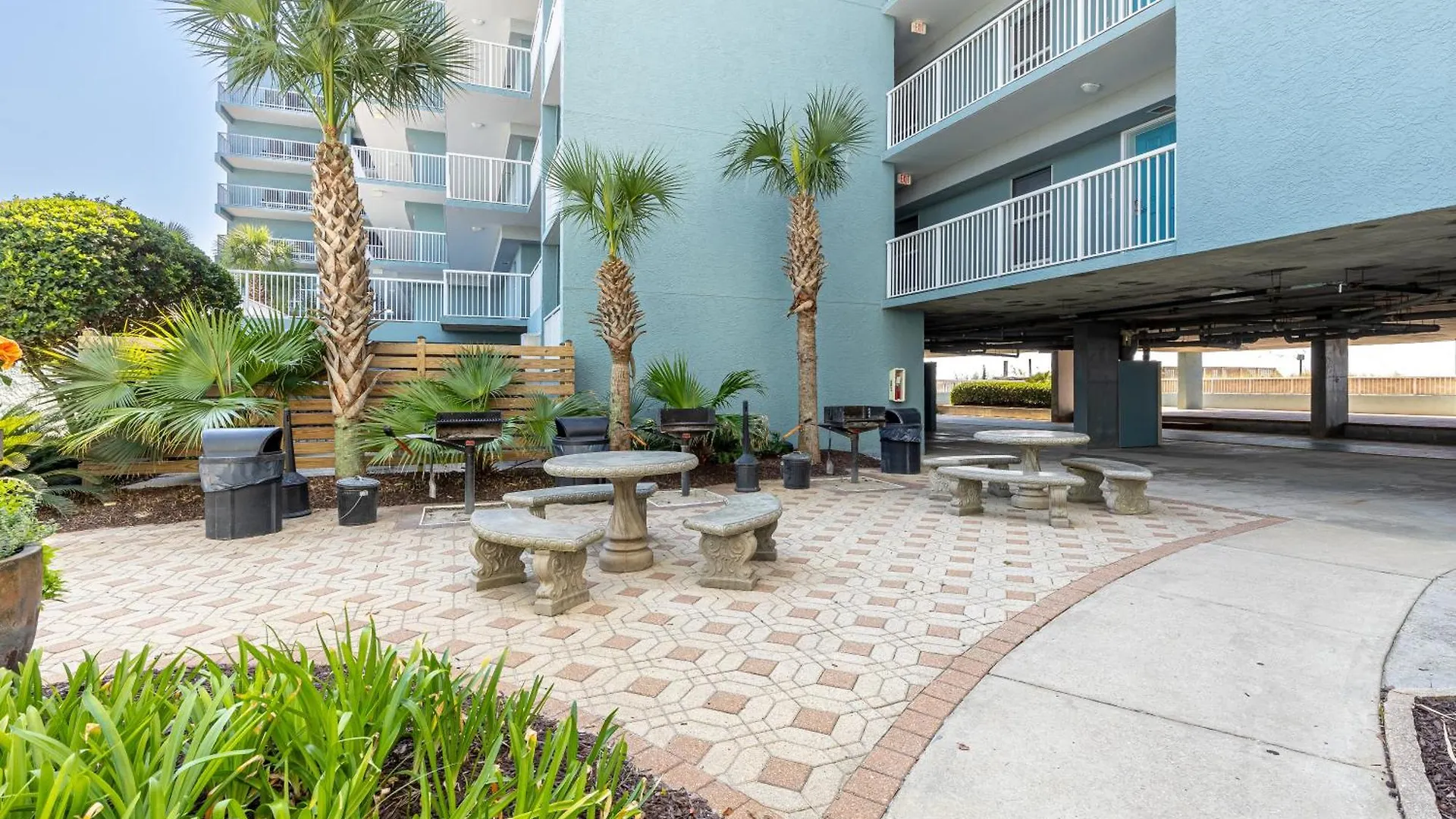 Shoreline Towers 3066- By Holiday Isle Properties Destin 0*,  United States